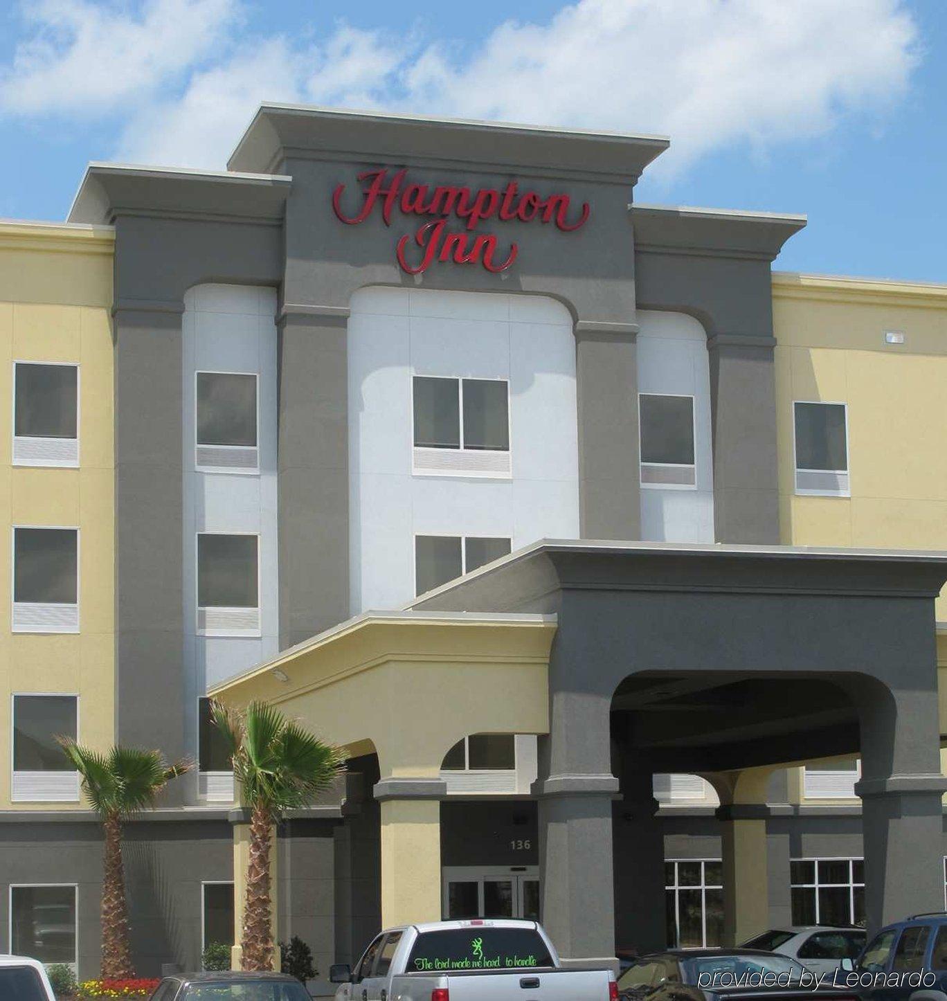 Hampton Inn By Hilton Leesville Fort Johnson Екстериор снимка