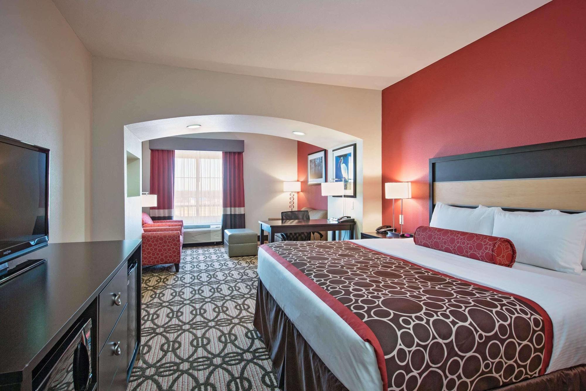 Hampton Inn By Hilton Leesville Fort Johnson Екстериор снимка
