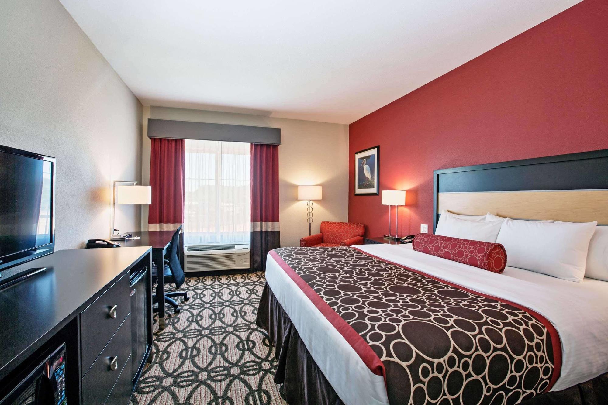 Hampton Inn By Hilton Leesville Fort Johnson Екстериор снимка