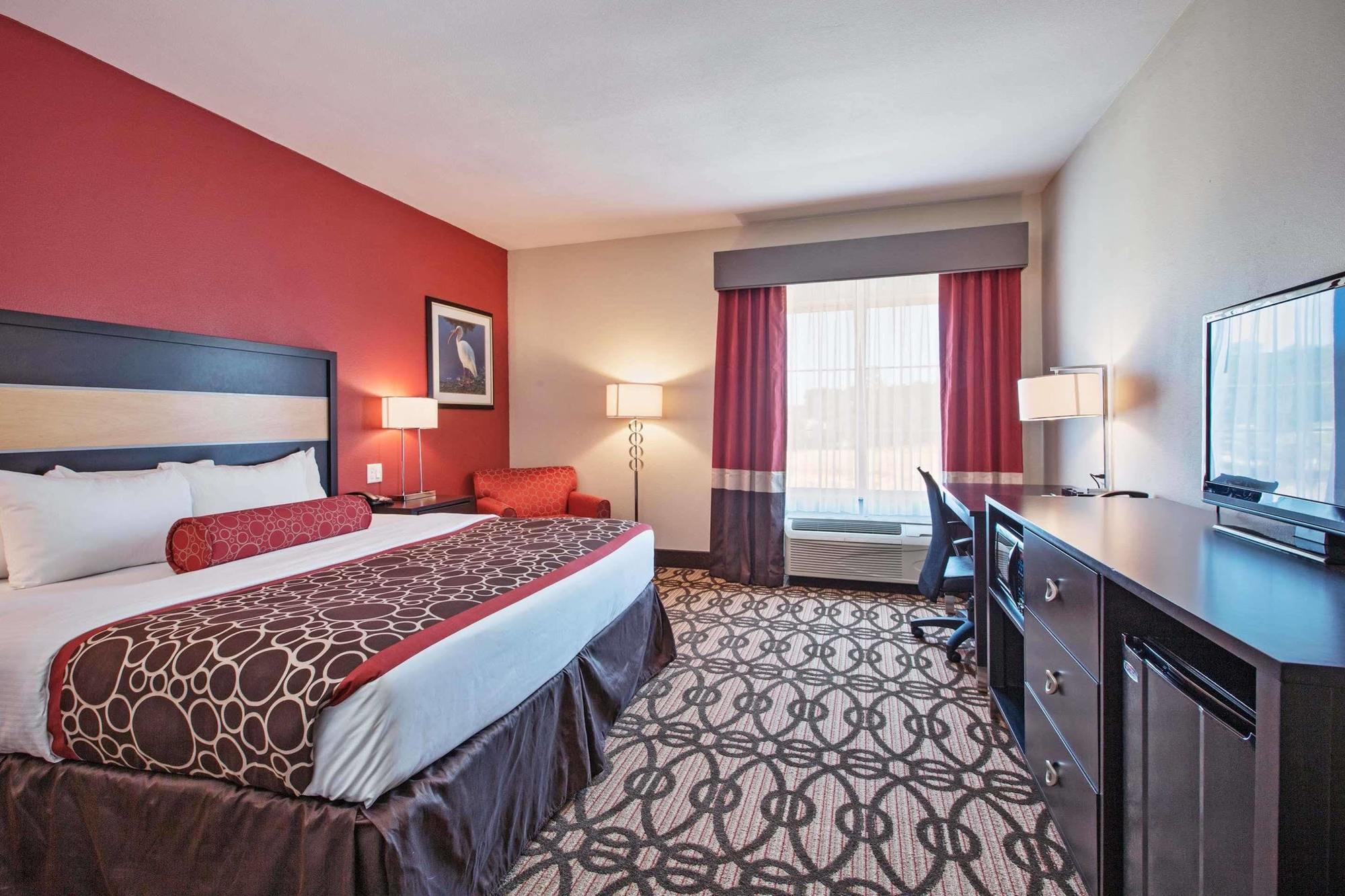 Hampton Inn By Hilton Leesville Fort Johnson Екстериор снимка